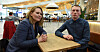 Forbundsleder Nina Nordheim Pedersen og flyvert Adrian Korsvold på en stille og fredelig hovedflyplass.