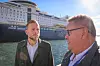 ENNÅ HÅP: SV-leder Audun Lysbakken har lovet NSF-leder Johnny Hansen at han skal prøve å få opinionen til å støtte norske sjøfolk.