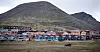 Samtidig som Svalbard ligger an til å miste viktige arbeidsplasser, står samfunnet lengst nord overfor enorme utfordringer.