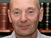 DOMMER: Rune Bård Hansen er lagdommer i Agder lagmannsrett og tidligere politimester i Vestfold.