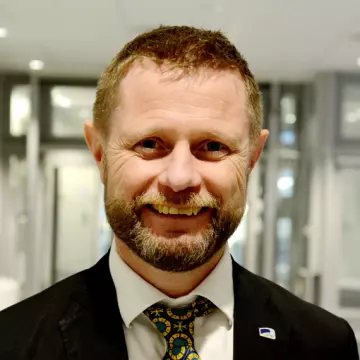 helse- og omsorgsminister