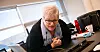 GODE NYHETER: 21 av medlemmene i LO Finans HK har så langt fått jobb i de overtakende forsikringsselskapene. Her snakker Anne Alstad med et lettet medlem på Teams.