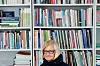 Jorunn Vindegg er førsteamanuensis ved Institutt for sosialfag, OsloMet og satt i yrkesetisk råd i 17 år. Hun har skrevet doktoravhandlingen «Å forstå en familie».