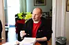 HAR SPØRMSÅL: Øystein Tømmervik fra Lefdal har en liste med spørsmål.