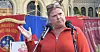 Nortura-tillitsvalgte Tove Berit Berg, er en av mange tillitsvalgte i matindustrien som er bekymret over de høye strømprisene. Mandag holdt hun appell utenfor Stortinget.