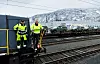 Carl Fredrik Karlsen (t.h.) mener det er naturlig at CargoNet stiller opp som partner for Forsvaret. Under øvelsen i  vinter har skifter Tor Raymond Eriksen hatt mye å gjøre.