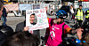 Avtroppende ILO-leder Guy Ryder støttet Foodora-streikende i Oslo i 2019. Ryder kommer fra arbeidstakersiden.