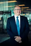 OLJESJEFEN: Eldar Sætre er toppsjef i Statoil. Han ble lønnet med 14 millioner kroner i fjor. Det inkluderer en bonus på 3,5 millioner kroner.