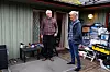 – Jeg setter enorm pris på Bjørns besøk. Han er mitt sosiale liv, sier 68-åringen (t.h).