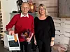 60-årsjubilant! Kjell Torleif Kristoffersen har vært medlem i forbundet i 60 år. Det finnes ikke noe diplom for 60-årsjubilanter i forbundet. Men siden Kristoffersen ikke hadde fått 50-årsdiplom benyttet distriktssekretær Hilde Kvam 60-årsjubileet til å gi ham 50-årsdiplomen og blomster under en hyggelig middag i Gruvekroa i Folldal verk.
