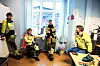 VARME: På Finse møtes kollegaene og tar en prat inne i varmen. Fra venstre: Arne Røthe, Jesper Knutsen, Åsmund Nykkeltvedt og Håkon Egge.