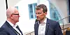 UENIGHET: Personaldirektør Gisle Norheim i Staten (t.v) og LO Stats leder Egil André Aas står langt fra hverandre i inngangen til meklinga i lønnsoppgjøret i staten.