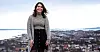 BYSTYRET: Sandra Åberg Kristiansen, med hjembyen Trondheim i bakgrunnen, der hun også er bystyrerepresentannt for Arbeiderpartiet.