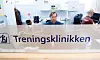 Even Eriksen (t.v.) og fysioterapeut Aksel Skjelbred har åpen dør på kontoret. Her kan pasientene stikke innom hvis de lurer på noe.