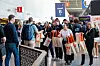 MIE-nettverket, Mangfold i Elektro, delte ut poser rett ved inngangen, og vipps gikk veldig mange på messa rundt og viste fram MIE-navnet.