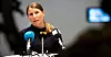 Leder i Forskerforbundet Rikke Lind forklarer på pressekonferansen etter fjorårets mellomoppgjør at hun er svært misfornøyd med resultatet av meklingen.