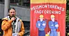 MARKERING: Hovedtillitsvalgt i Schindler AS, Alexander Jordnes, under lunsjmarkeringen utenfor Schindlers hovedkontor i Oslo sist mandag.