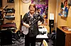 BANJO-KARI: Kari Svendsen, still going strong, gleder seg til ta fatt på turné med nytt materiale.