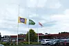 Det ble flagget på halv stang utenfor anlegget på Elverum onsdag.