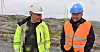 STØTTER FORSLAG: Forbundsleder Jan Olav Andersen (t.h.) er positiv til å innføre grunnrentebeskatning på vindkraft. Her fra et besøk i vindkraftparken på Storheia i Åfjord i Trøndelag i juni 2019.