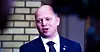 Finansminister Trygve Slagsvold Vedum (Sp) sier regjeringen likevel ikke vil gi økt skatt til alle som tjener over 750.000 kroner i året.