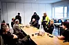 SPØRSMÅL OM DAGSING: Erling Weydahl fra Fellesforbundet avdeling 12 forklarte medlemmene av klubben hvordan dagsing gjennomføres. De fleste medlemmene hadde aldri hørt om dagsing tidligere, og ga uttrykk for at det var uvant.