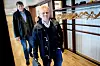LETTELSE: Jørn Eggum (foran) og Per Skau fikk tommelen opp fra medlemmene i industrien og bygg.
