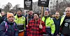MARKERING: Rødt-leder Bjørnar Moxnes sammen med streikende rørleggere under dagens markering av den politiske streiken utenfor Stortinget.