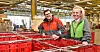 Lederspirer: Hege Jevne og Toni Dahl ved Hamar Postterminal er to av deltakerne i Postens lederspire-program. – Et kjempeopplegg, sier de to.
