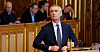 Finansminister Jens Stoltenberg (Ap) mener oljefondets etiske regelverk må ha bred forankring i Stortinget.