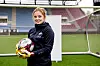 SYNLIGE FORBILDER: Guro Pettersen synes det er kjempeviktig at unge jenter som spiller fotball, kan ha kvinnelige forbilder.