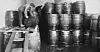 FOSS BRYGGERI: Bilde er fra 1917 det året da bryggeriet ble solgt til Schous Bryggeri for 1, 5 millioner kroner. Fra boka.