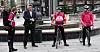 ROS: LO-lederen møtte tillitsvalgte fra Foodora på Youngstorget i Oslo. Gabrielsen roste syklistene for hvordan de har jobbet under koronakrisa.