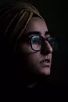 Hvis Fatema Al-Musawi fortsetter å ha den tunge følelsen i kroppen, er hun bekymret for at hun ikke vil klare seg i en så tøff jobb som i barnevernet.