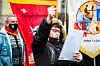 KRAV: Politikerne må lytte til arbeidsfolk. Da vil arbeidsfolk sørge for at vi får byttet ut regjeringen, sa tillitsvalgt Helena Bozicevic, permittert servitør.