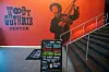 WOODY GUTHRIE CENTER: Ved inngangen til senteret i Tuilsa fins dette. Senteret, som ligger rett ved siden av Bob Dylan Center, er også en måte å hedre Guthrie på.