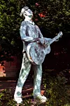 OKEMAH. Woody Guthrie i bronse.