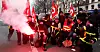 Franske brannmenn i streik holder fakler og CGT fagforeningsflagg under en demonstrasjon mot den franske regjeringens pensjonsreformplan i Paris som en del av en dag med nasjonal streik og protester i Frankrike. 19. januar 2023.
