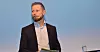 Helseminister Bent Høie vil stoppe lekkasjen fra sykepleieryrket.