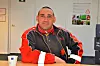 GLAD I FOLK: – Alle de daglige møtene med alle slags mennesker betyr mye for meg. Det er en av grunnene til at trives så godt som postbud, smiler Ronny Rype.