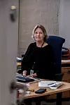 Øen er fornøyd med å være tilbake på kontoret etter over et år på hjemmekontor. – Jeg er nok typen som kan gjøre jobben om til en livsstil. Men så er rollen som hovedtillitsvalgt litt det. Du har vervet med deg hele tiden.