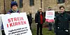 Nestleder i Fagforbundet TeoLOgene, Heinke Foertsch, og de andre streikende prestene krever at nyansatte prester skal ha like god lønn som nå.