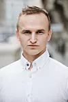 VENTER PÅ PENGER: Fortsatt venter Adam Chylinski på 120.000 kroner i lønn som han aldri fikk utbetalt fra arbeidsgiveren.