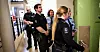 ALENE PÅ CELLA: I Ringerike fengsel soner innsatte total isolert fra omverdenen. Noen er så syke at fem betjenter må være tilstede når celledøra åpnes.