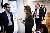 Maria Corradi i samtale med Tomäs Goldstein fra Equinor under et energipolitisk seminar i  Brussel.