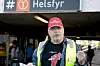 VALGKAMP: Ved forrige valg aksjonerte Petter Vellesen og Oslo Bygningsarbeiderforening for å 'make arbeidsmiljøloven great again'. Her oppfordrer han politkerne til å komme seg opp om morran for å agitere når folk er på vei til jobb.