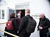 LO-leder Hans-Christian Gabrielsen og første nestleder Peggy Hessen Følsvik ankommer Riksmeklerens kontor.