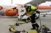 Charterflyene som skulle tatt av fra Bergen, Tromsø og Stavanger lørdag morgen er de første som vil bli rammet av streik blant ansatte som fyller drivstoff på flyene.