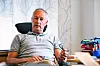 LYS FRAMTID: Direktør ved Sibelco på Åheim, Martin Solheim, tror etterspørselen etter olivin vil bli mye større enn det de vil klare å levere.