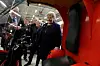 Statsminister Erna Solberg (H) og næringsminister Monica Mæland (H) kastet glans over åpningen av den nye fabrikken for el-postbilen Paxster.